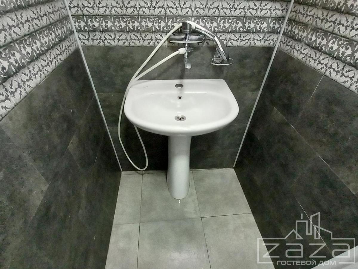 Zaza Guest House Kobuleti Bagian luar foto