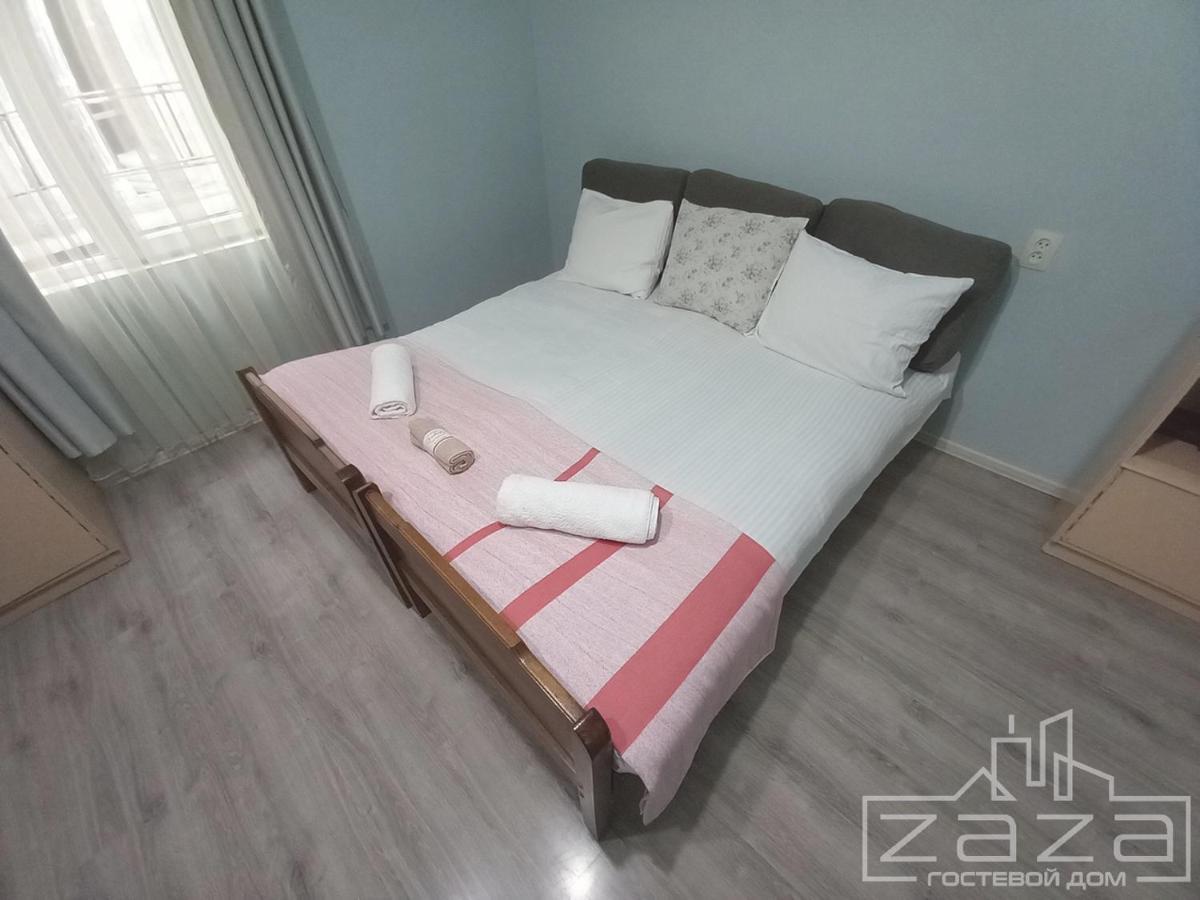 Zaza Guest House Kobuleti Bagian luar foto