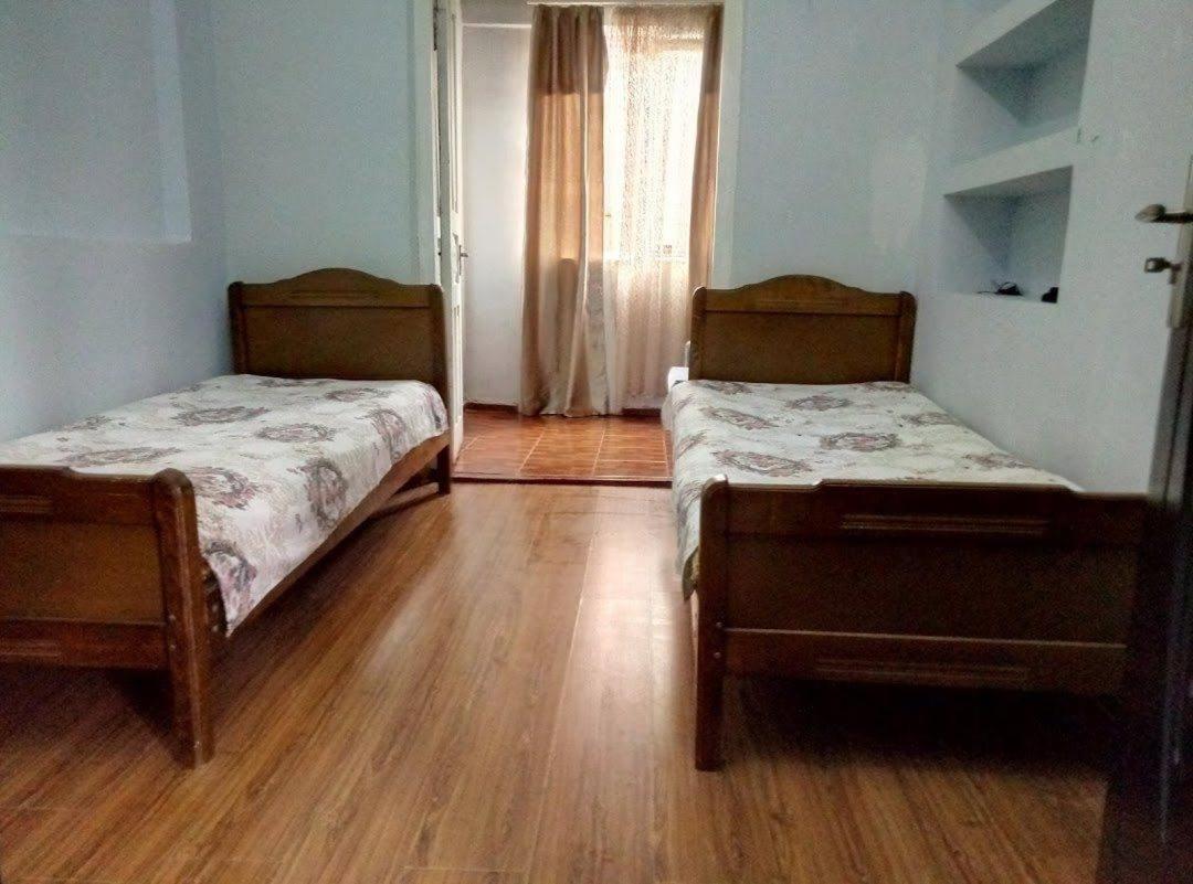 Zaza Guest House Kobuleti Bagian luar foto