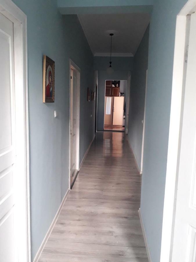 Zaza Guest House Kobuleti Bagian luar foto